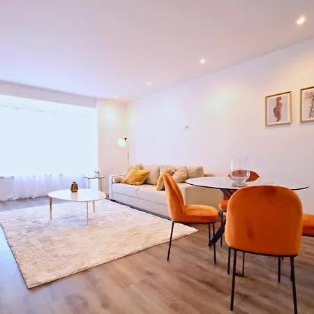 Apartment Portas Do Ceu 1 Bedroom Lisbon